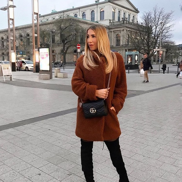 NEW Zara double faced faux fur coat blogger style - Picture 6 of 9
